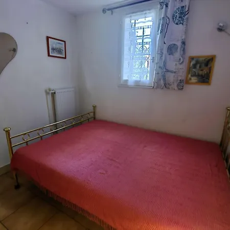 Climatisee Avec Parking, Avec Piscine, Cap D'agde - Fr-1-607-62 * Agde